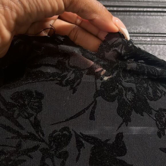 SHEIN mesh top - Picture 3 of 5